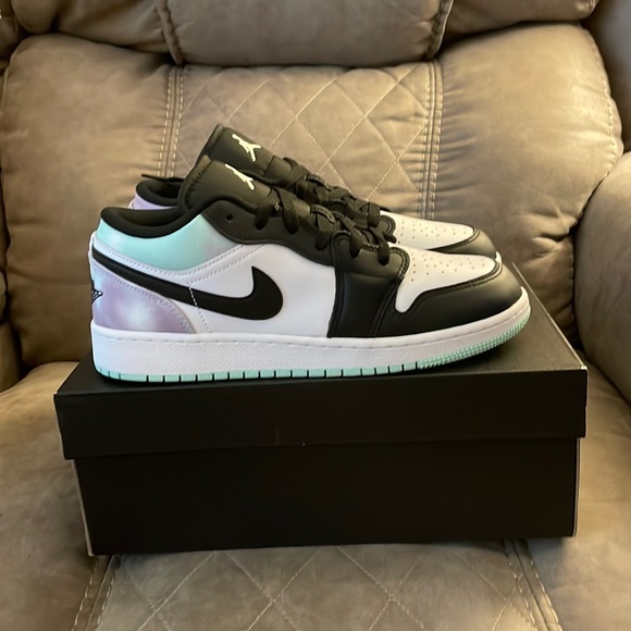 Nike Air Jordan Low GS Tie Dye Size Women DQ2514-100